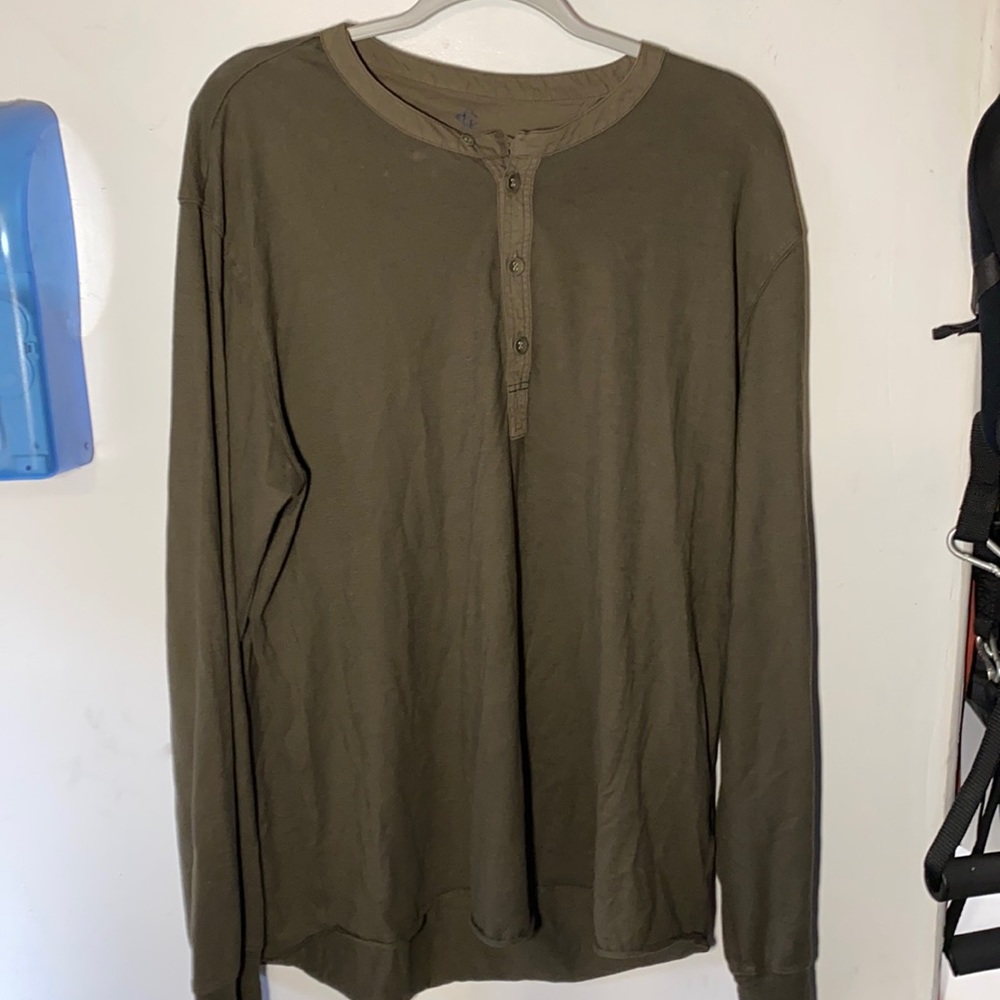 Grayers long sleeve -xxl.  Fits like a Xl